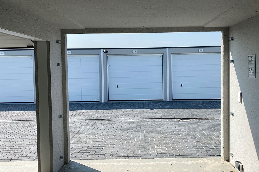 Sectionaal-garagedeuren-10.jpg